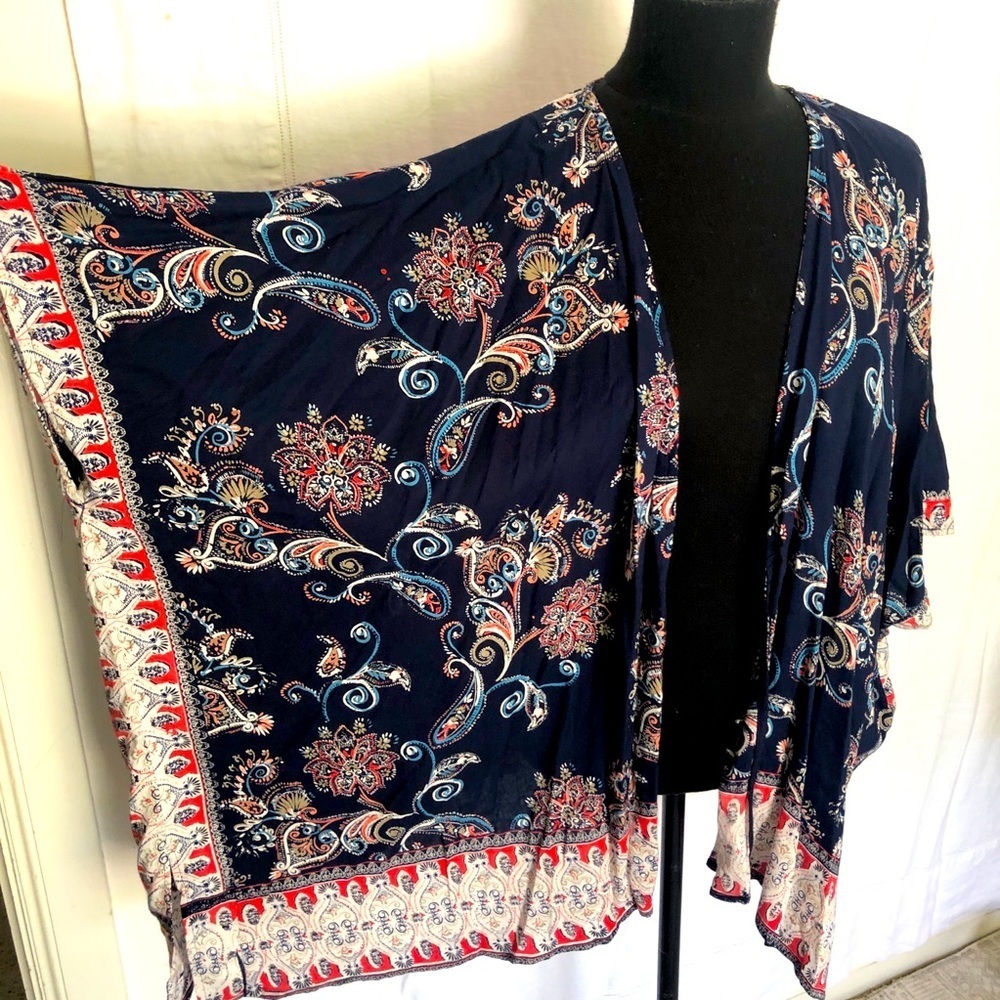 Angie Boho Oversized Kimono style Floral Top Cover Up Small